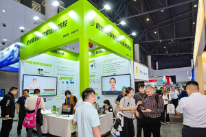 AI 赋能近视防控，启明同学成为第 87 届中国教育装备展焦点